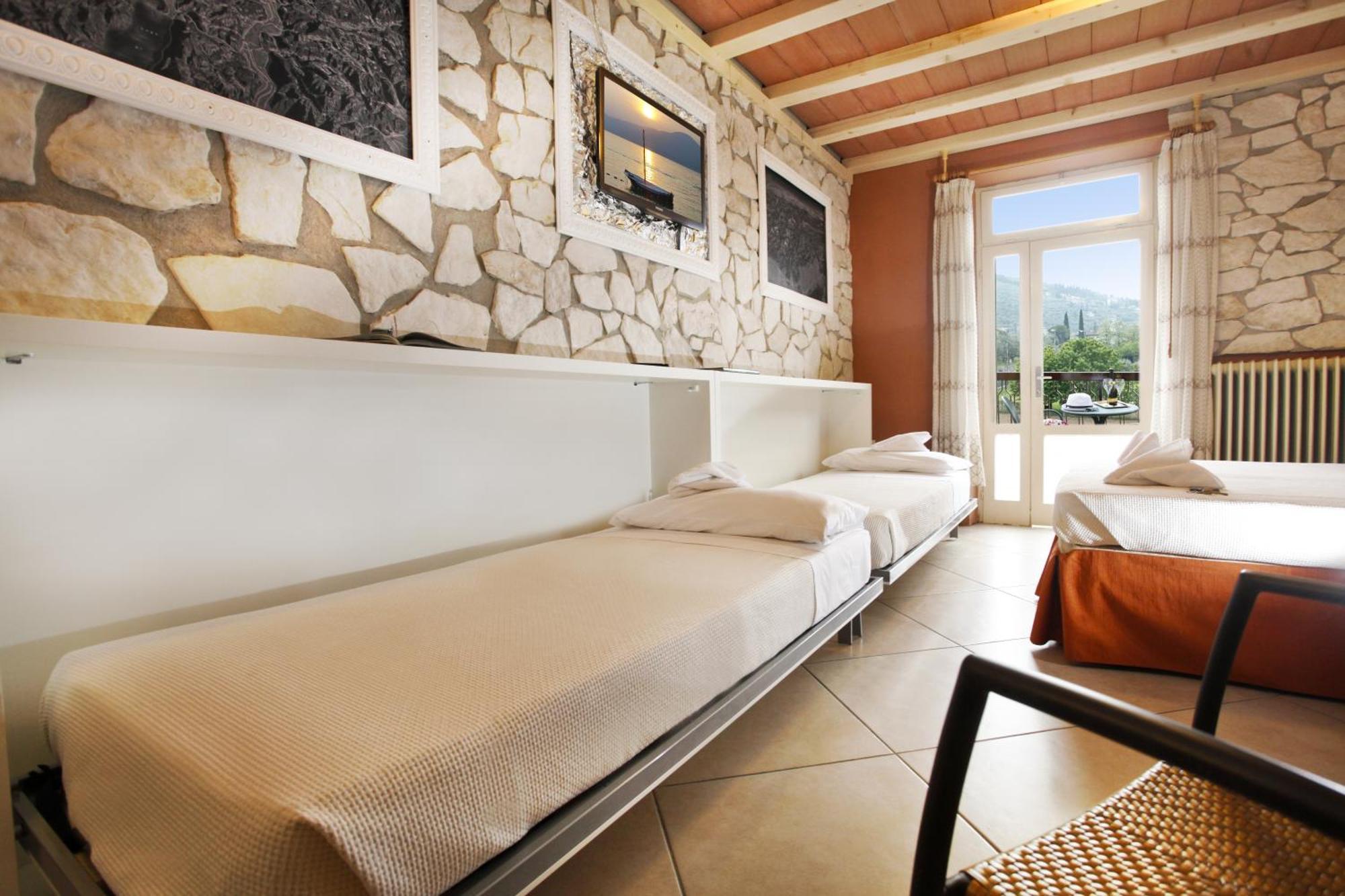 Albergo Garni Orchidea Riva del Garda Exteriér fotografie