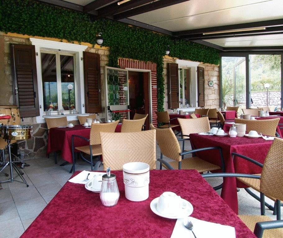 Albergo Garni Orchidea Riva del Garda Exteriér fotografie