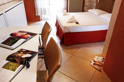 Albergo Garni Orchidea Riva del Garda Exteriér fotografie