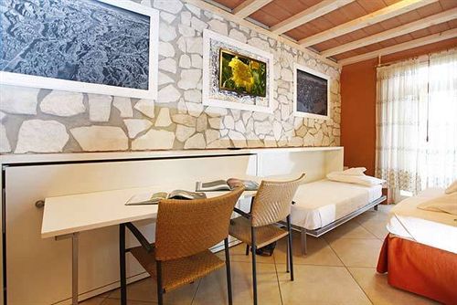 Albergo Garni Orchidea Riva del Garda Exteriér fotografie